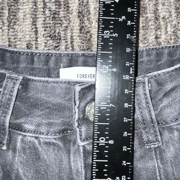 Forever 21 Women’s Barrel Jeans Sz 25 Black‎ Modified Vintage 90s Trending Now - Picture 6 of 7
